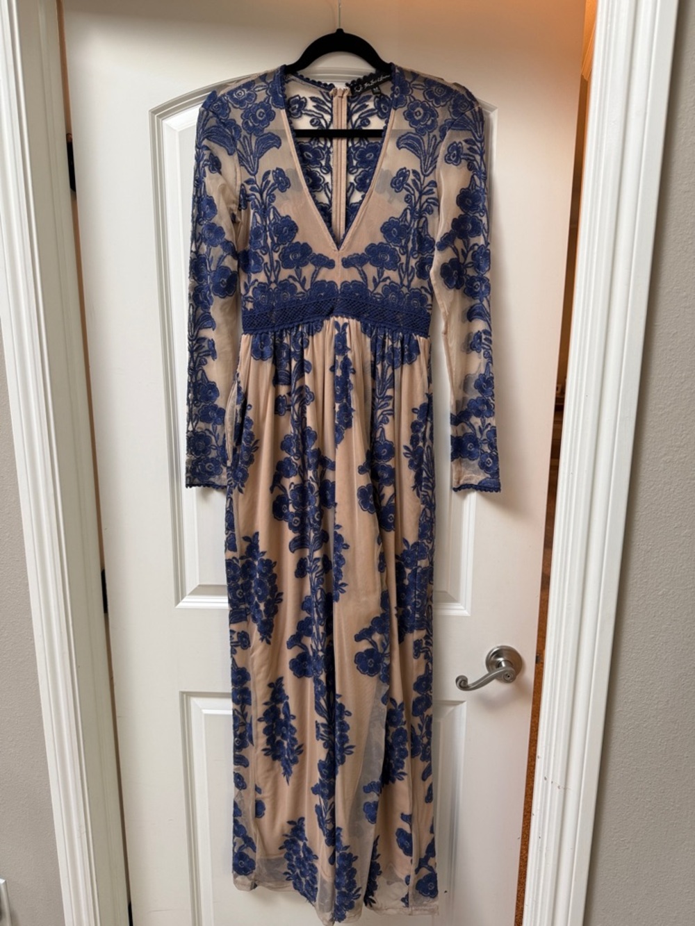 For Love and For Lemons Navy Floral Embroidered V-Neck Maxi Dress size M